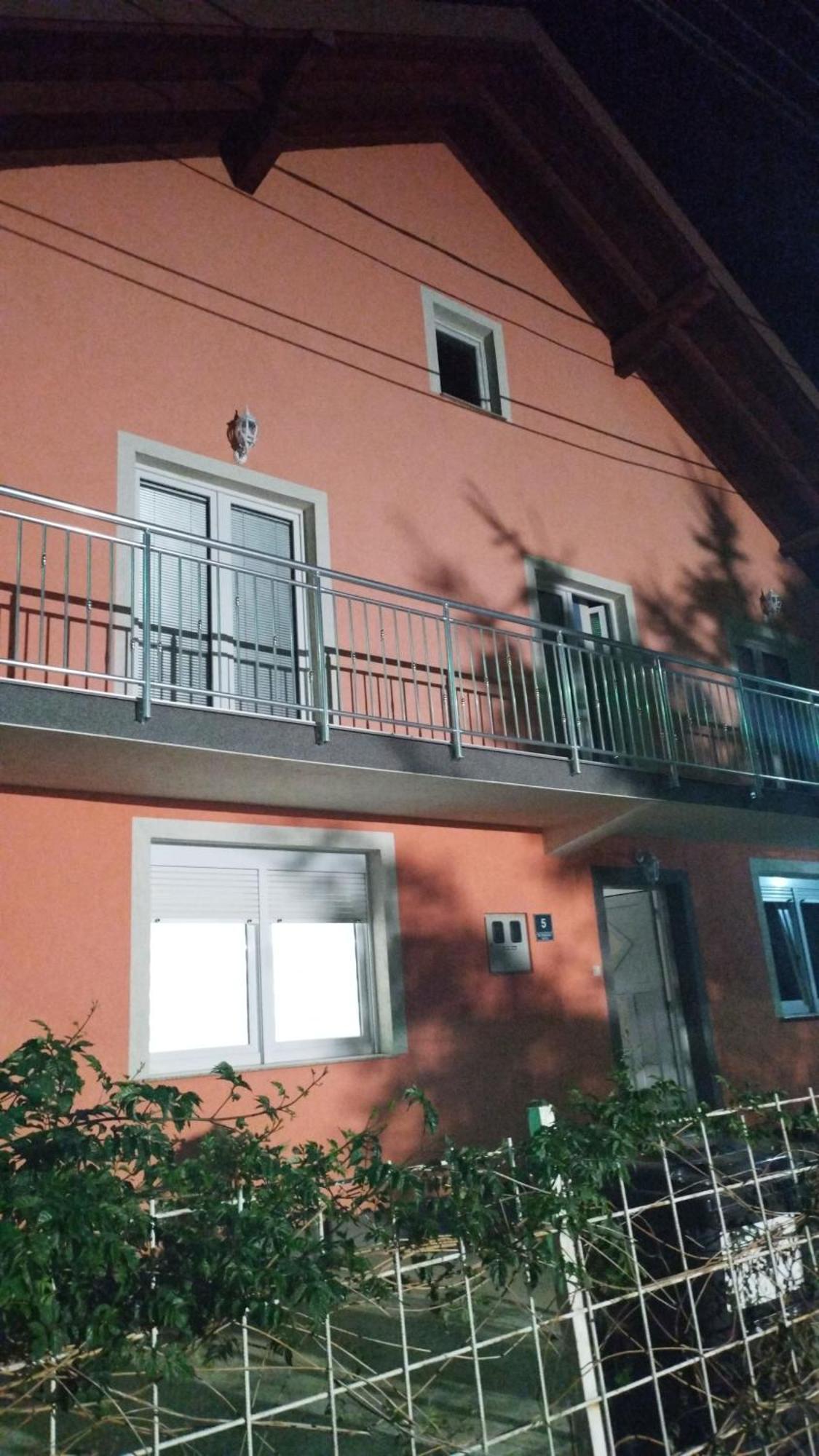 Apartman Leki Σαράγεβο Εξωτερικό φωτογραφία